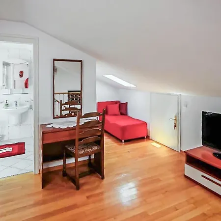 Apartment Wunderschöne In Barbat Mit Meerblick Barbat na Rabu